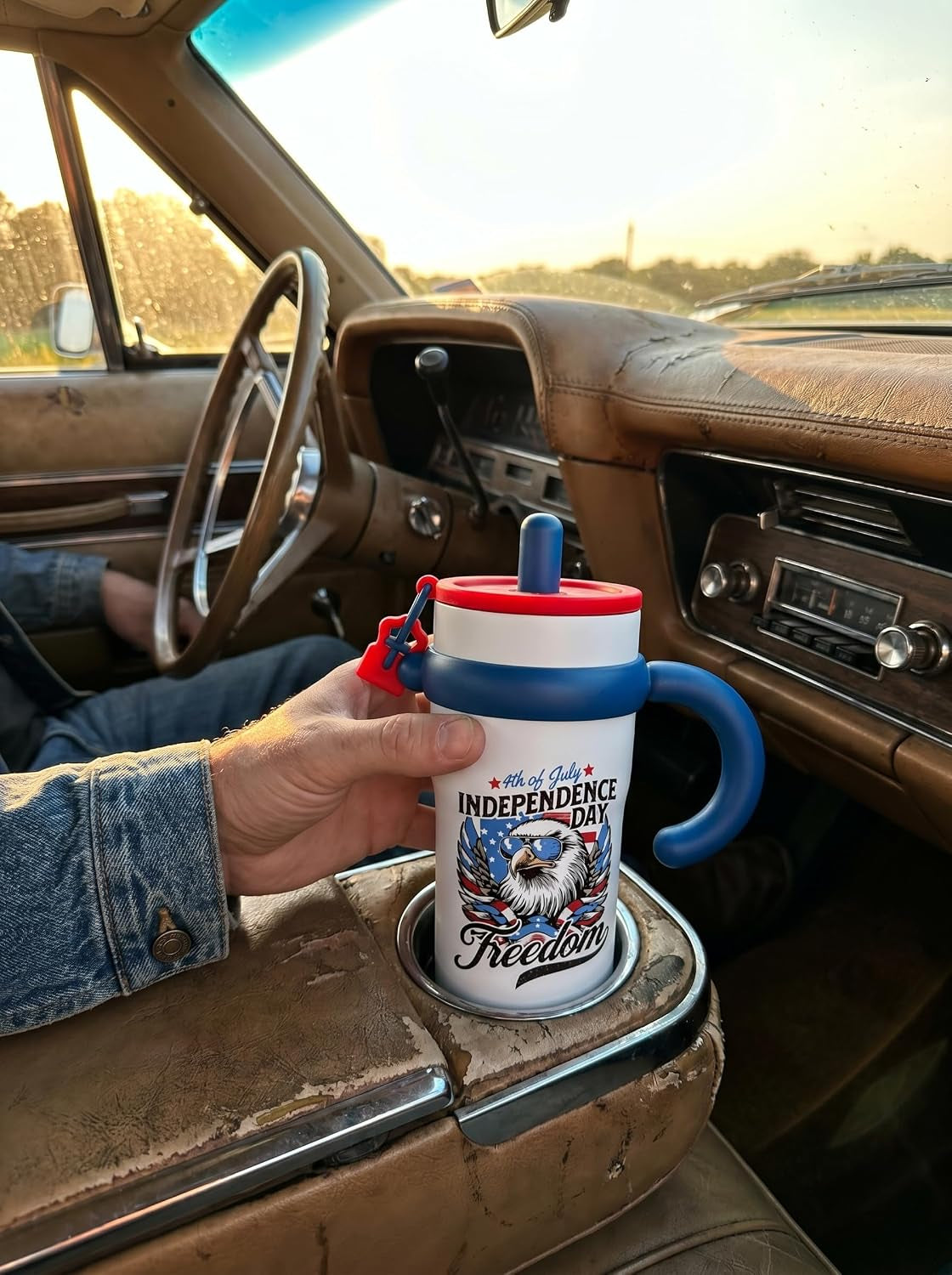 32Oz Insulated Tumbler with Handle & Straw - Bald Eagle